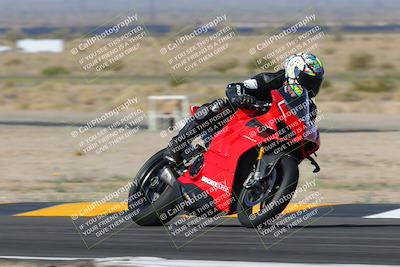 media/Feb-04-2023-SoCal Trackdays (Sat) [[8a776bf2c3]]/Turn 11 (945am)/